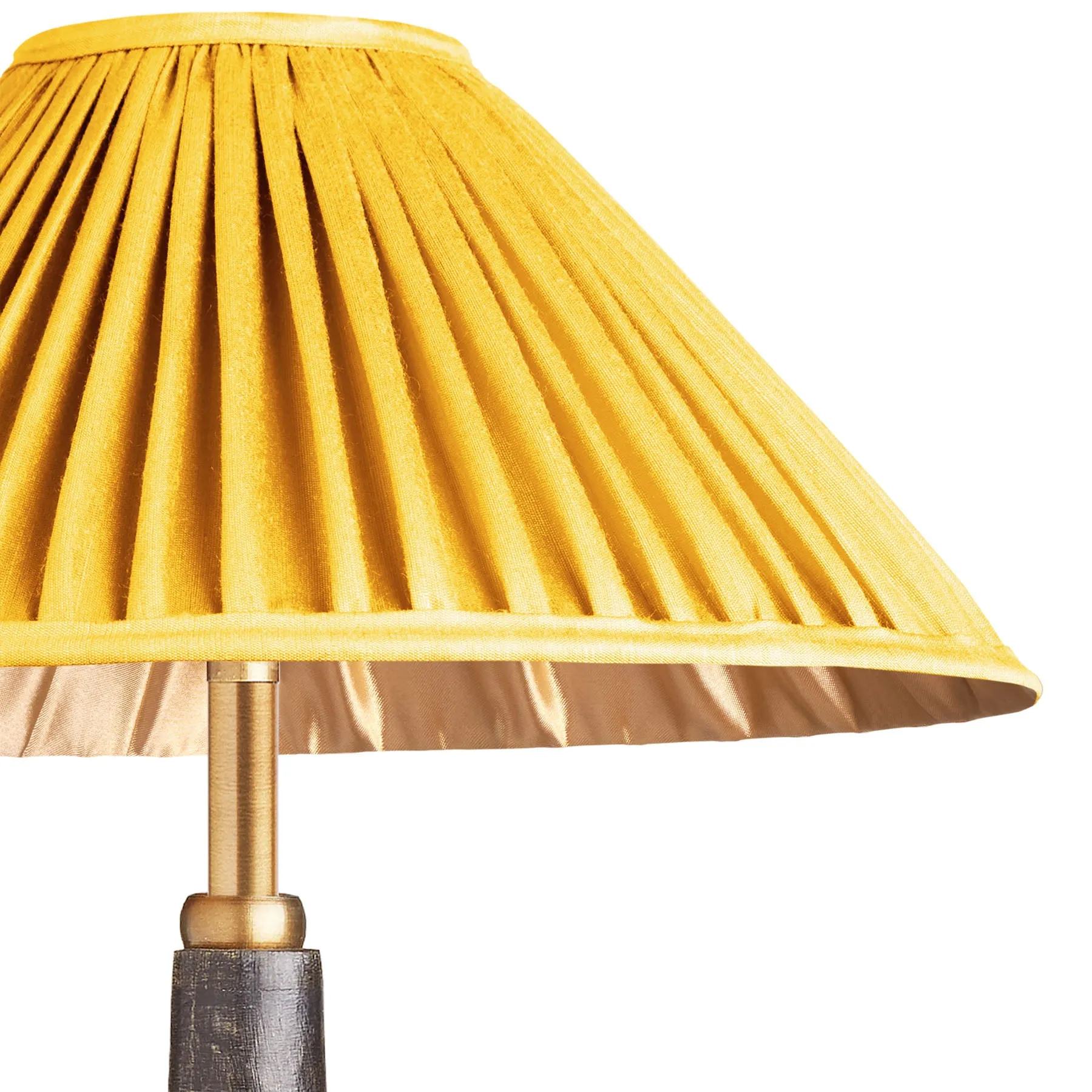 25cm extreme empire shade in Daffodil silk