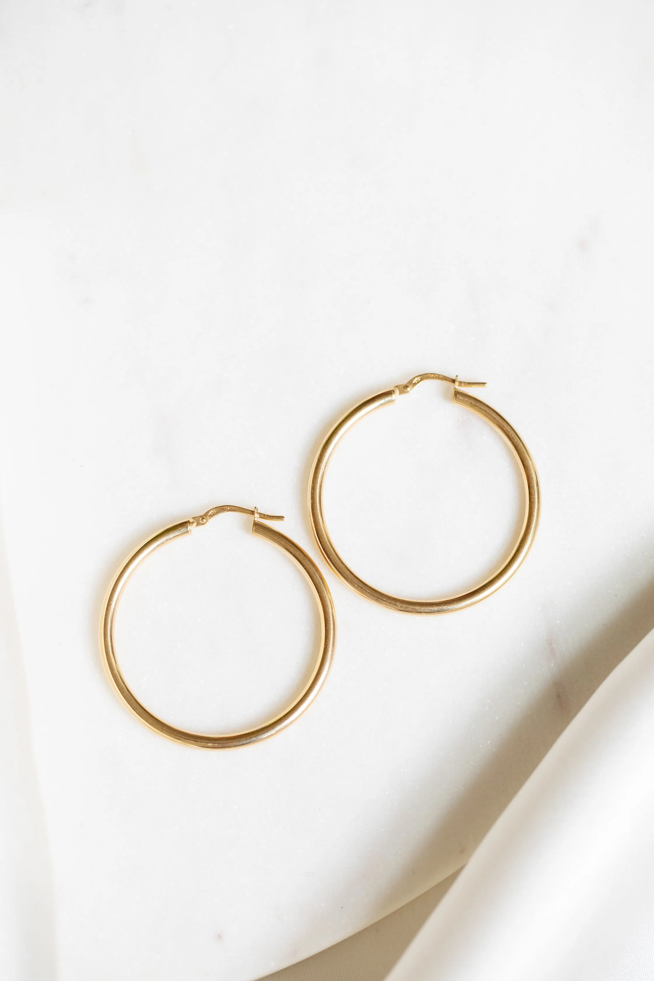 9kt Gold Creole Clip Hoop Earrings