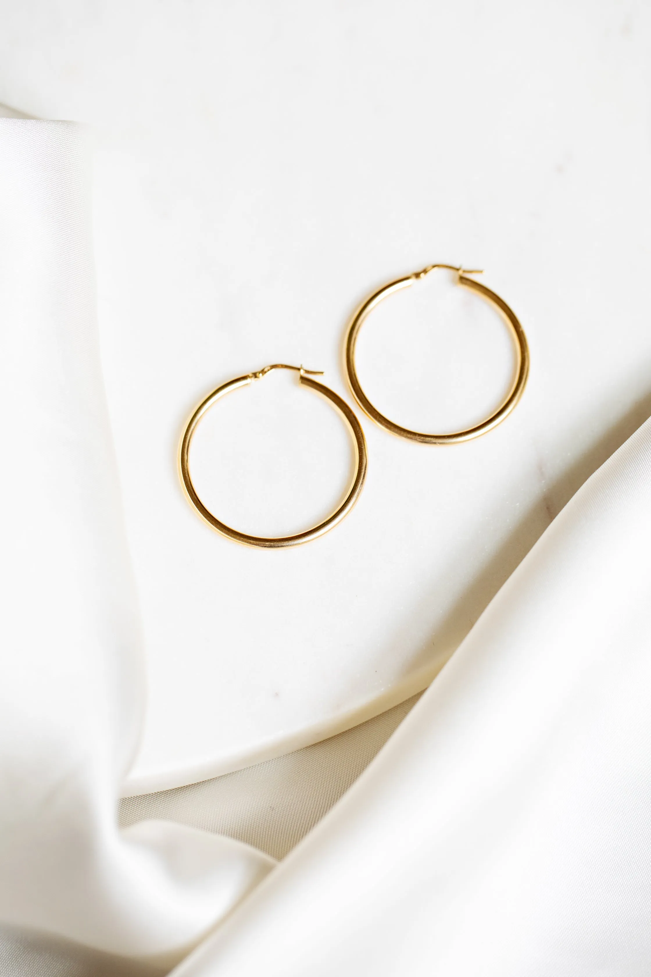 9kt Gold Creole Clip Hoop Earrings