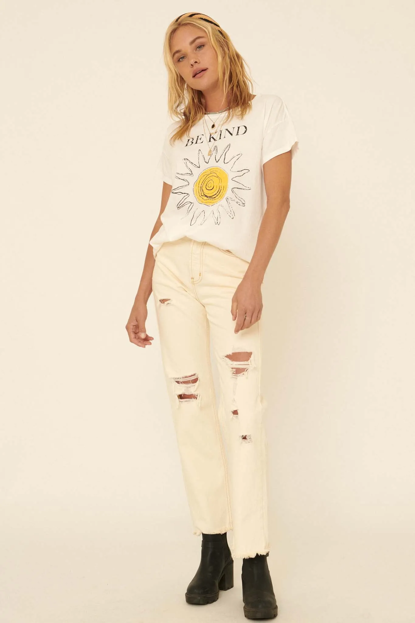 Be Kind Sun Art Vintage-Print Graphic Tee