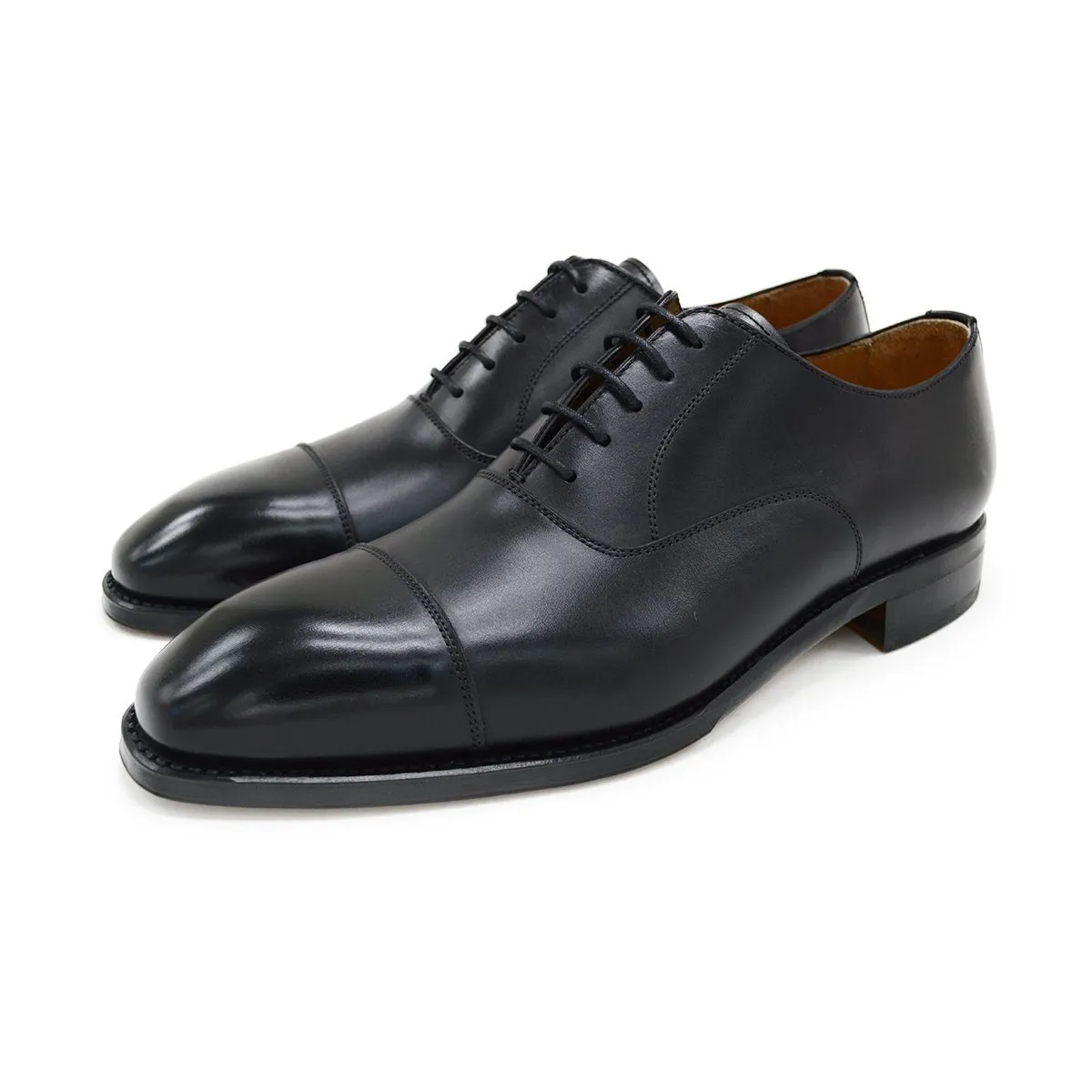 Berwick 1707 Straight Cap Oxford (5217) - Black Boxcalf (Dainite)