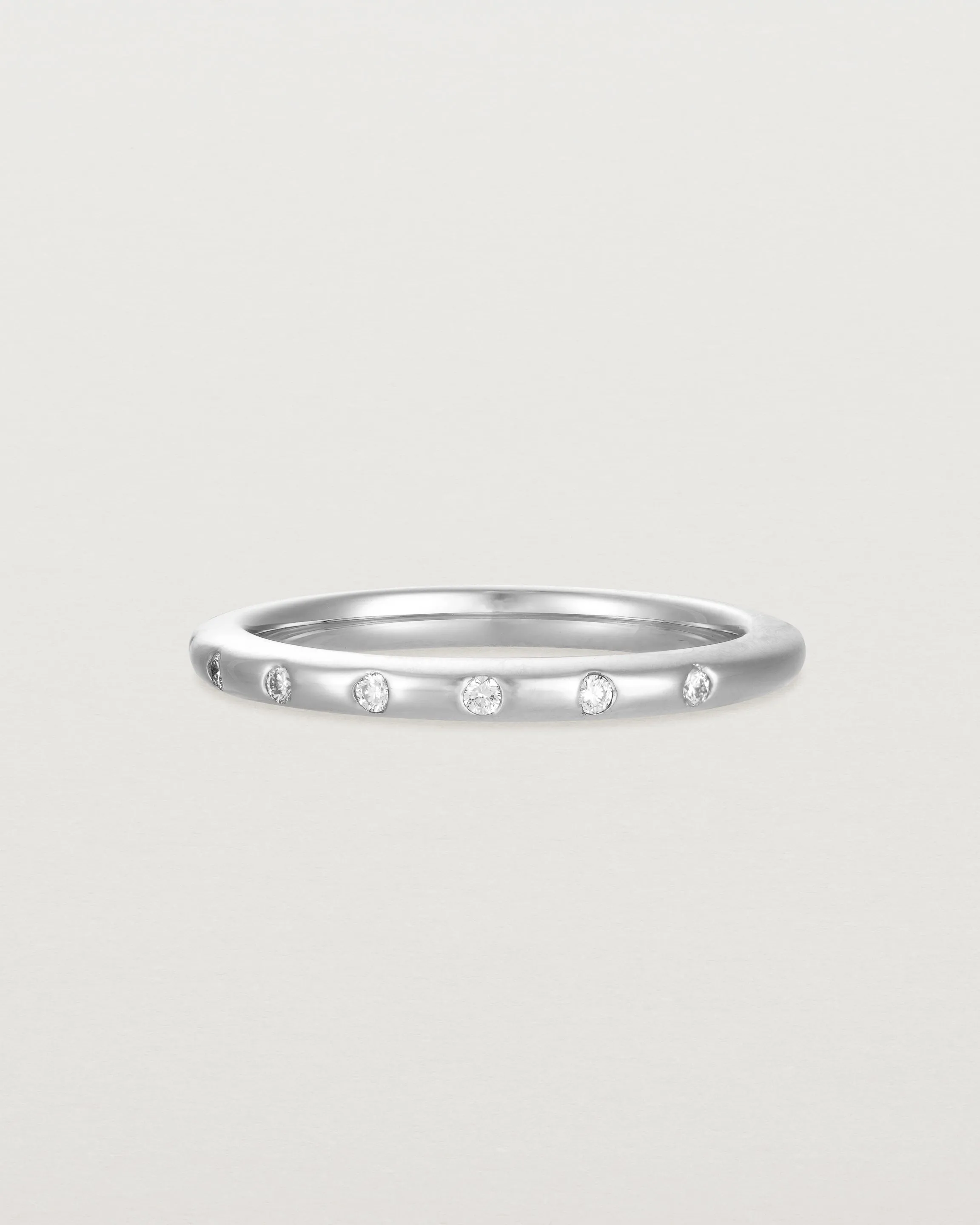 Bold Curve Ring | 2mm | Diamonds