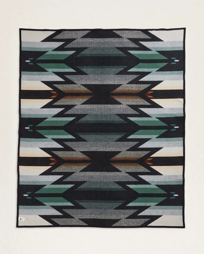 Jacquard Unnapped Blanket<br>Wyeth Trail, Oxford