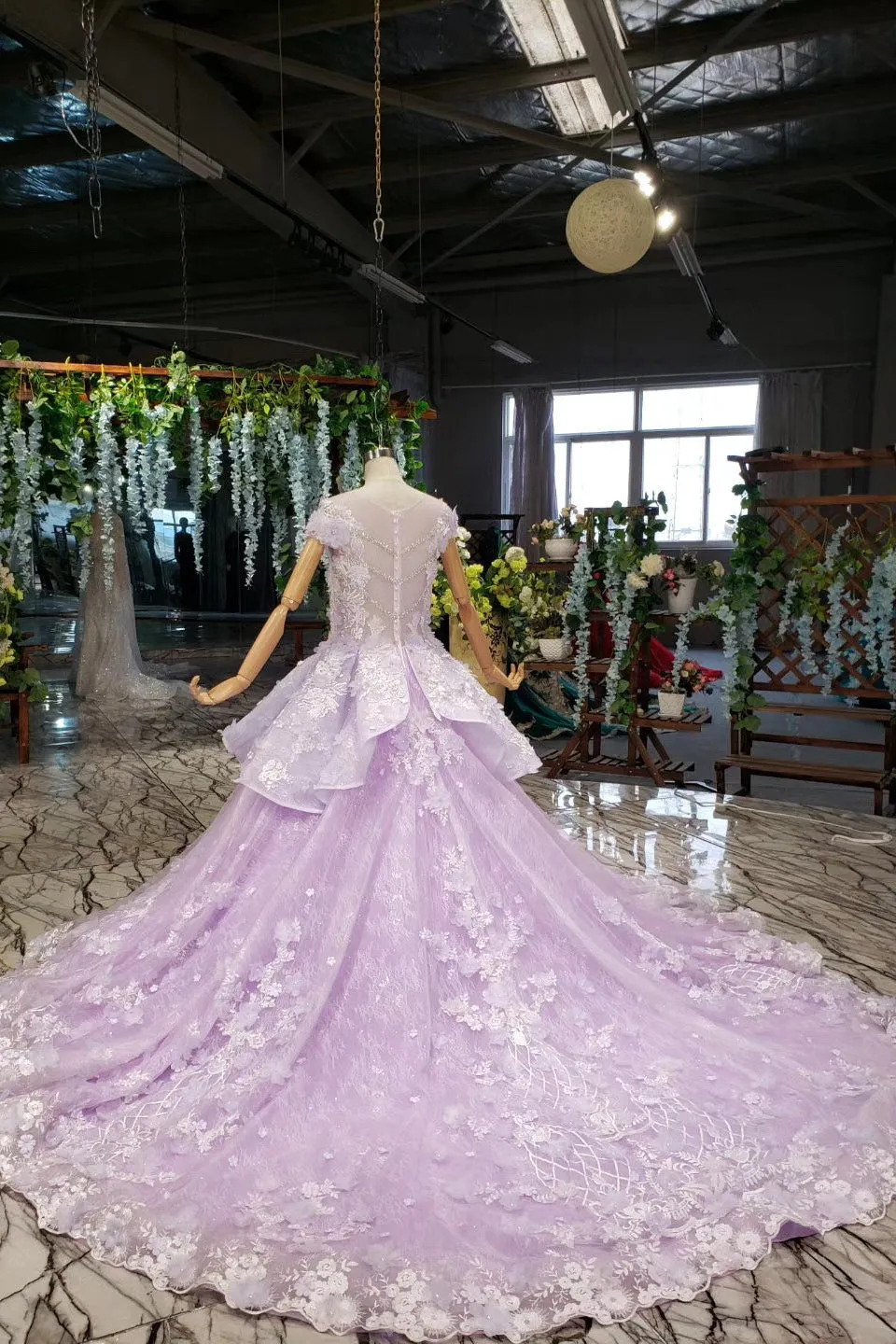 Lilac Quinceanera Dresses Ball Gown Vintage Wedding Dress With Appliques Beading PO326